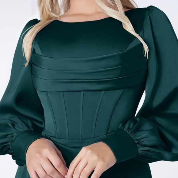 Missed the Azazie return deadline. - Picture 4 of 5